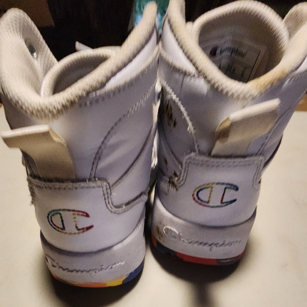 Champion Womens Nan’an High Top  Size 7.5  Rainbow J640-0122. Worn a few times.